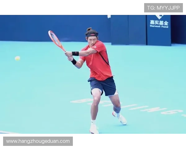 新赛季网球赛场风云再起名将回归新星崛起引关注国际巡回赛走势与排名变化解析